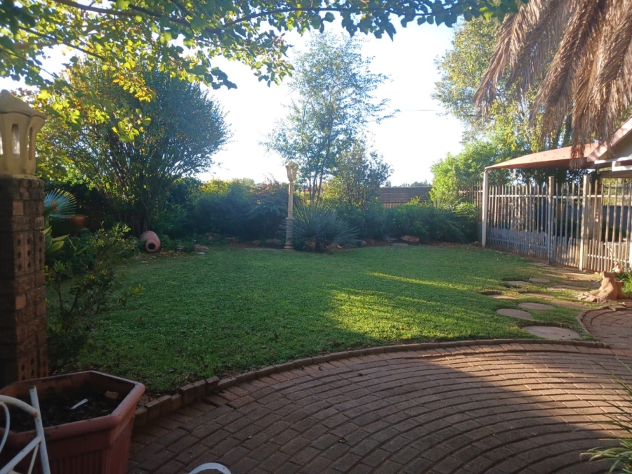 3 Bedroom Property for Sale in Adamayview North West
